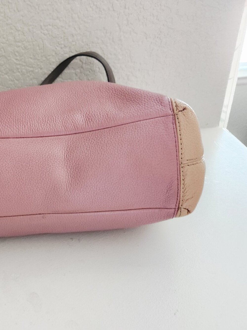 Like New Rare Coach Two-Tone Pink & Tan Leather Shoulder Bag Purse - Picture 10 of 14